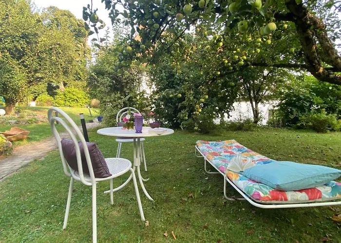 Lejlighed In Historischer Mit Gartennutzung *